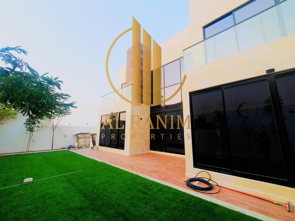 Modern Living | Opulent | Ready to move