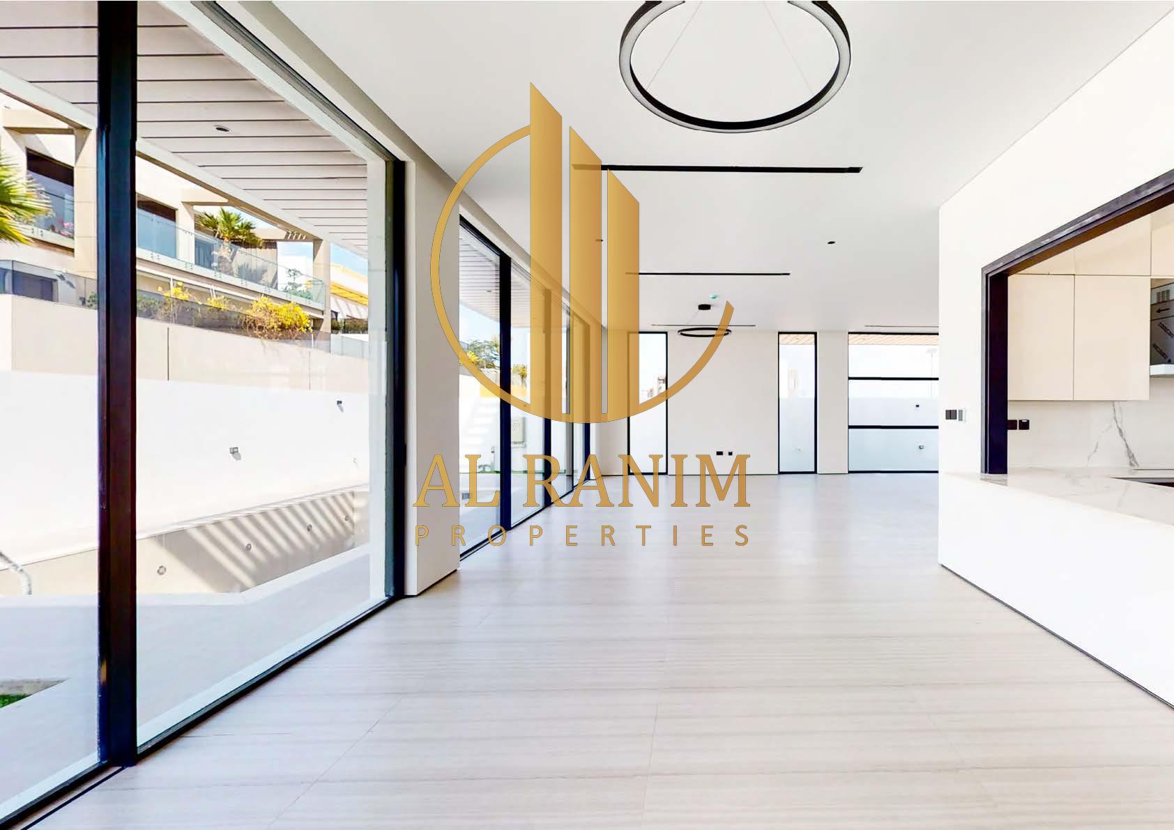 ULTRA- MODERN | READY SOON | PRIVATE POOL